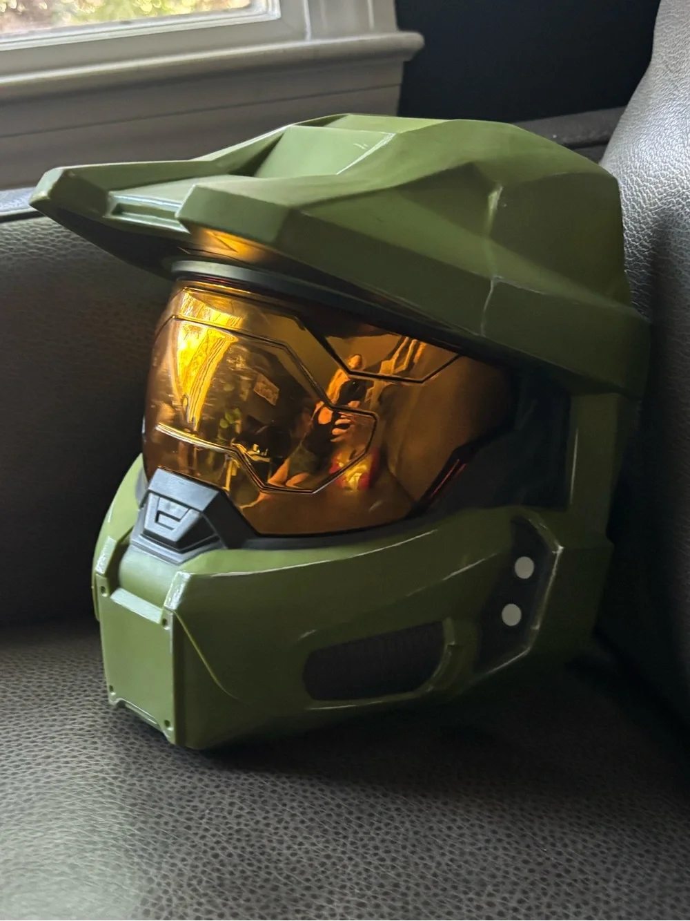 Disguise Halo Halloween Costume Helmet Mask with gold visor for Kids